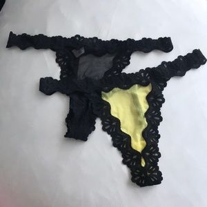 Victoria’s Secret low rise lace thong